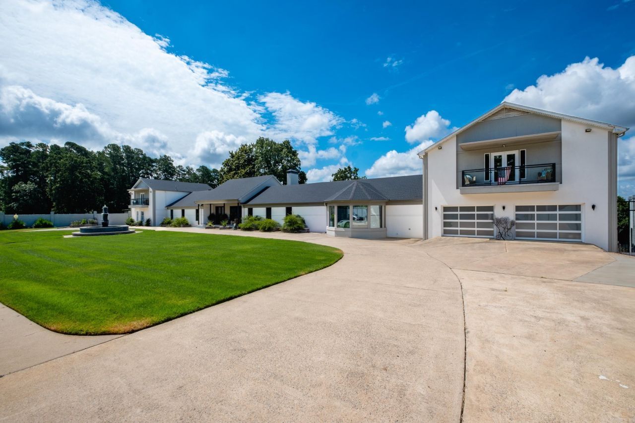 4 Robinwood Drive Little Rock, AR 72227