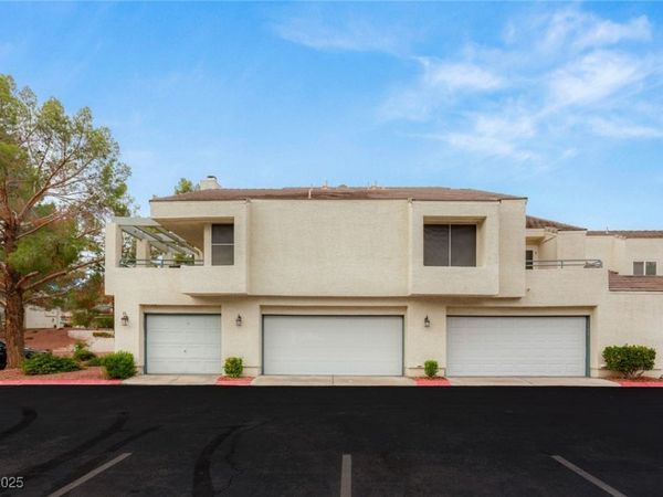 2757 Lodestone Drive, Las Vegas, NV 89117