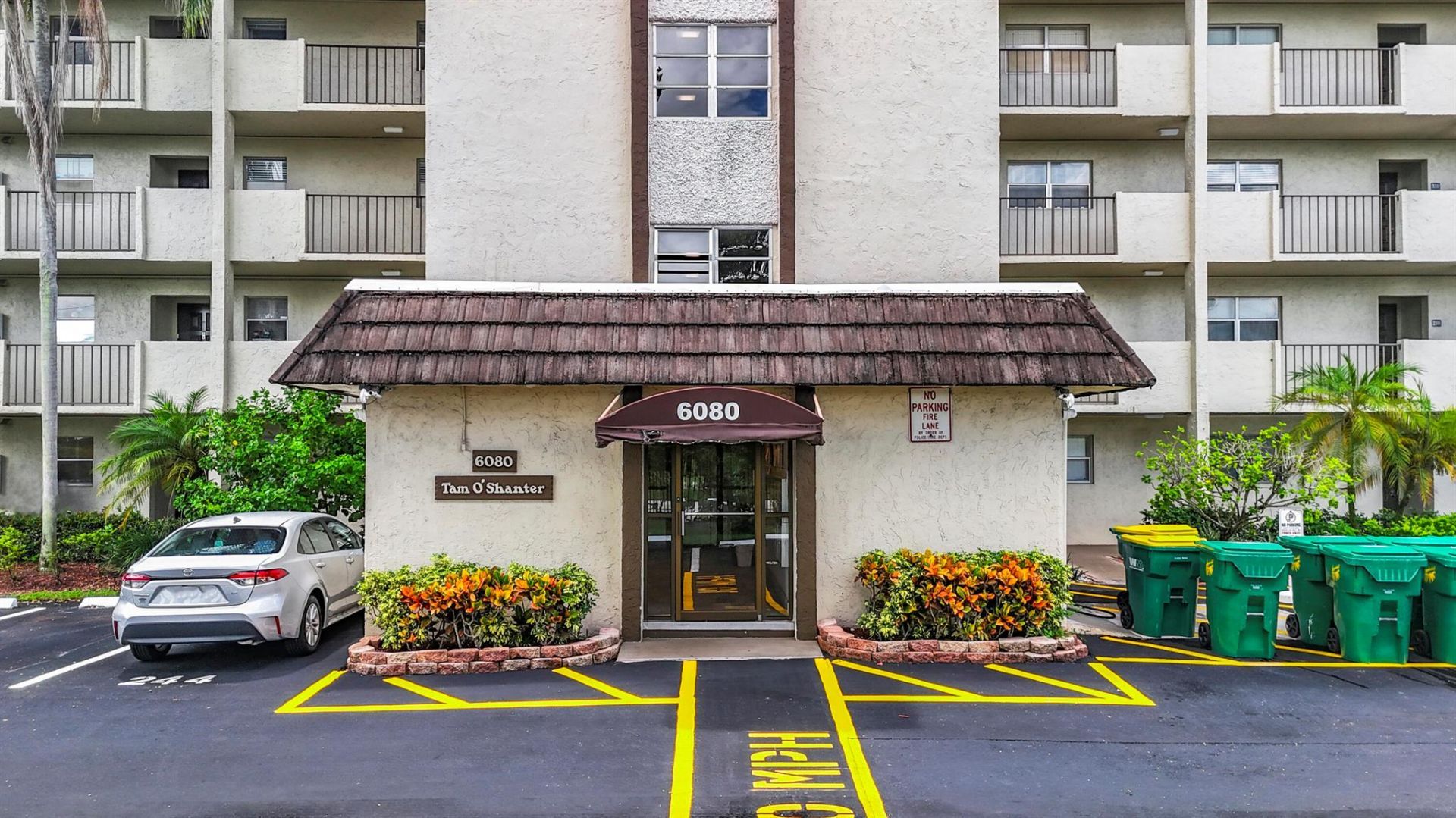 6080 NW 44th Street, Unit 408, Lauderhill, FL 33319 Photo