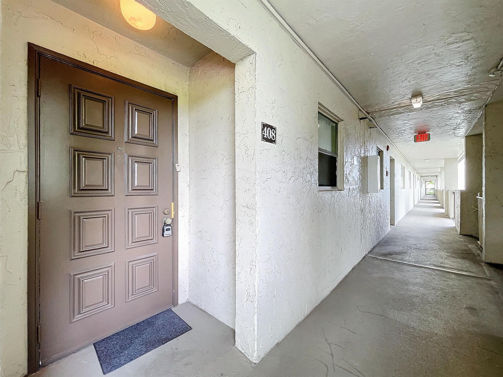 6080 NW 44th Street, Unit 408, Lauderhill, FL 33319 Photo