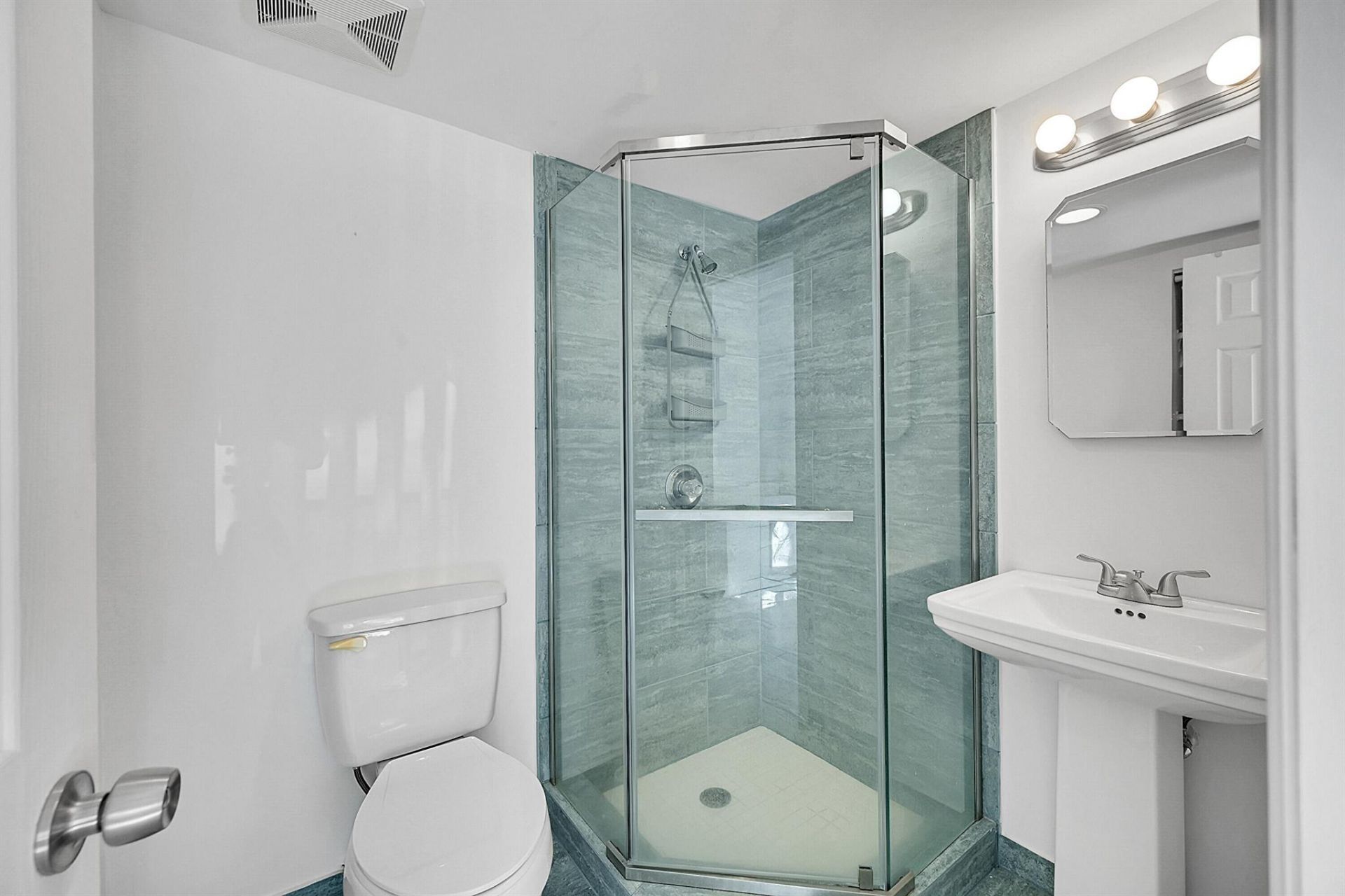 13791 Flora Place, Unit A, Delray Beach, FL 33484 Photo