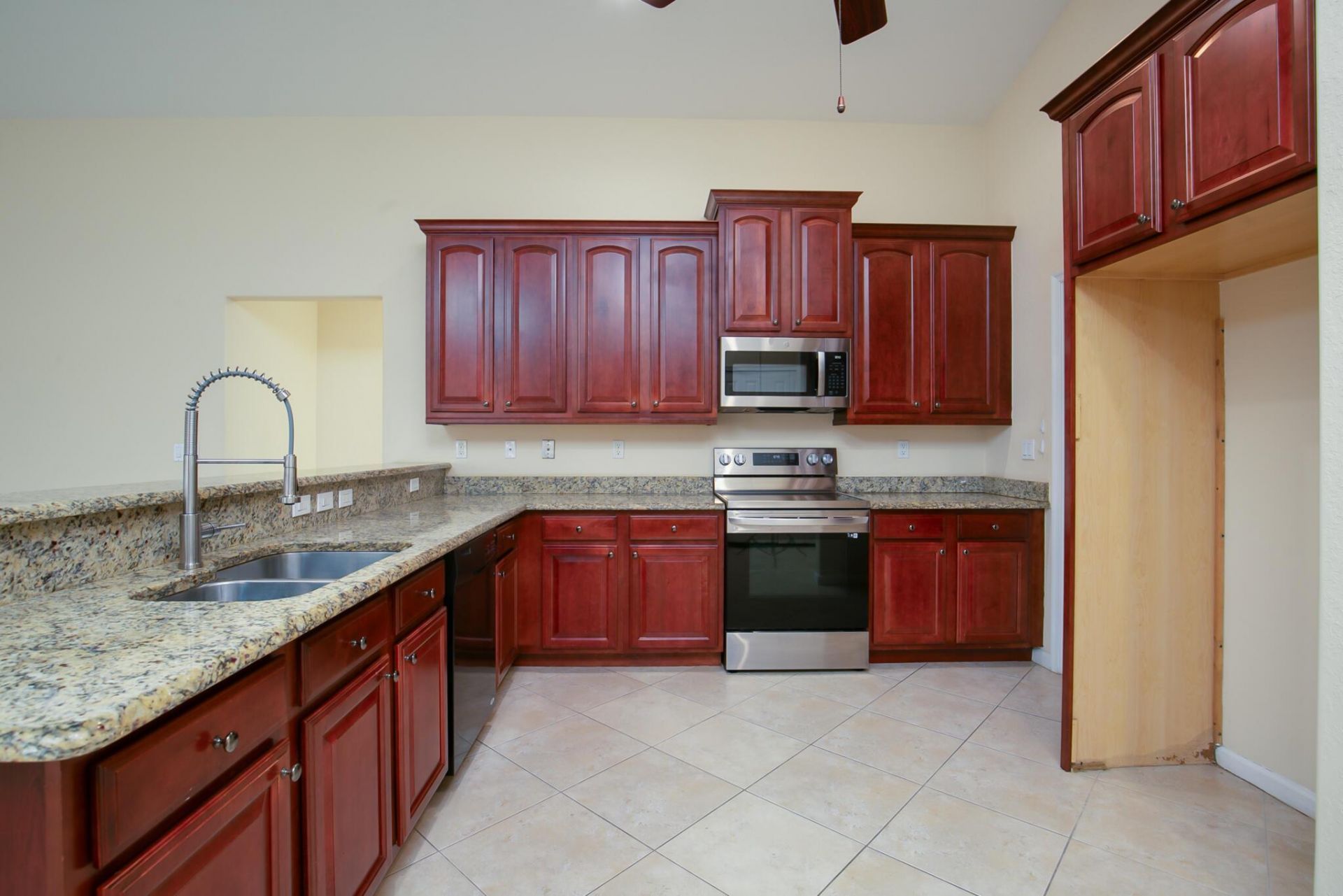 555 SE Nome Drive, Port Saint Lucie, FL 34984 Photo