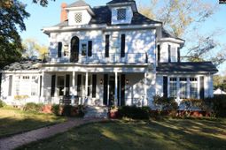 1710 Fair Street photo 4