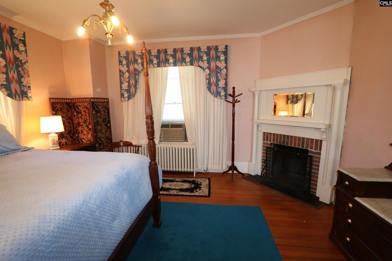 1710 Fair Street Photo 36