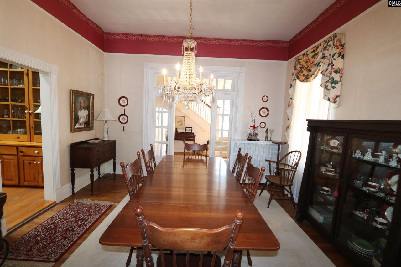 1710 Fair Street Photo 8