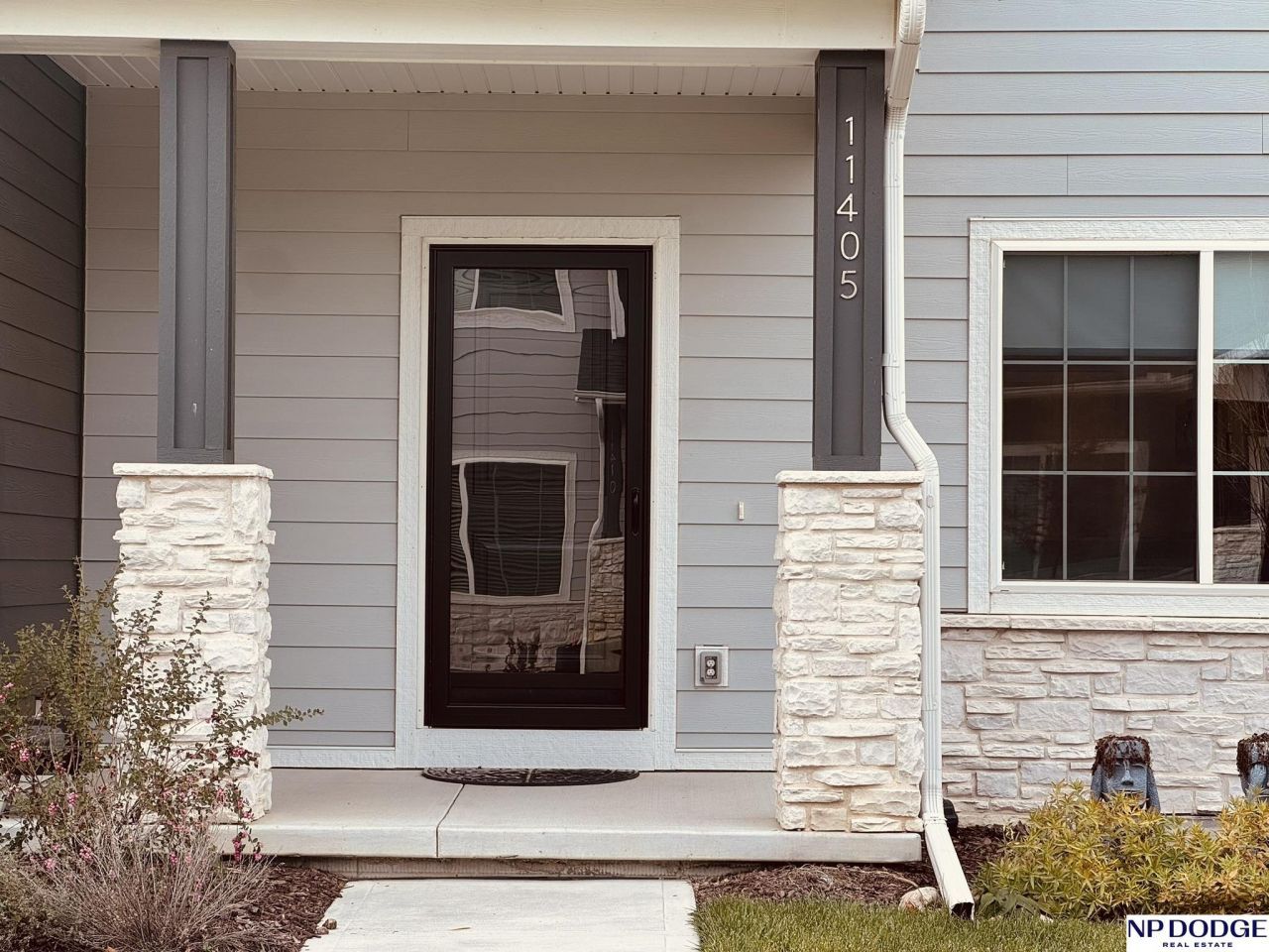 11405 N 161st Court, Omaha, NE 68007