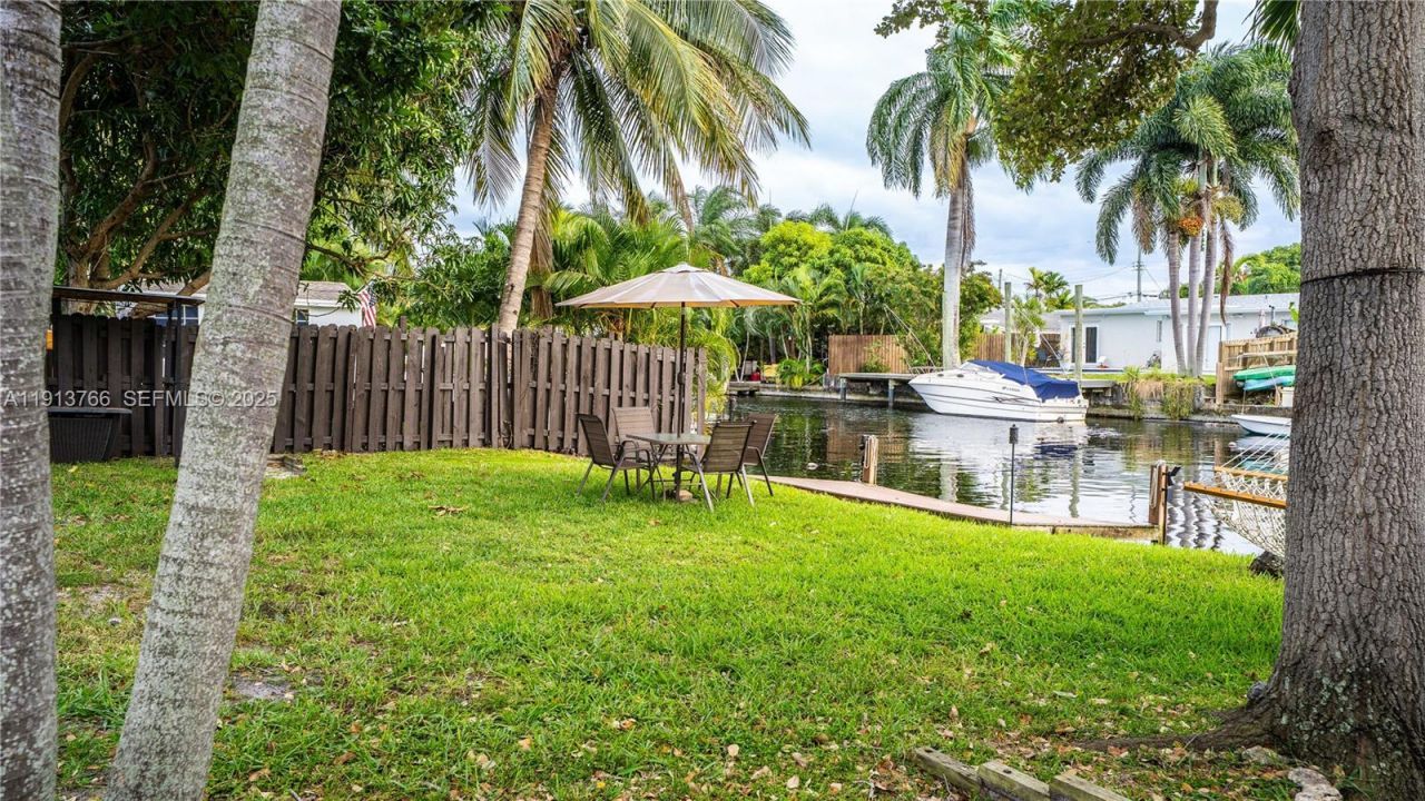 2634 Thomas St, Hollywood, FL 33020 Photo