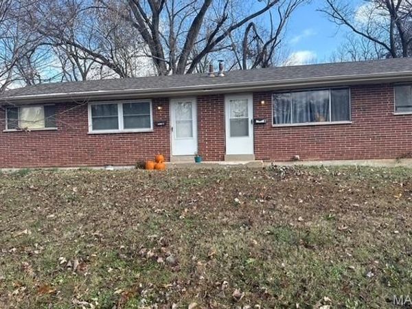 2512 Chesstal Street, St Charles, MO 63301
