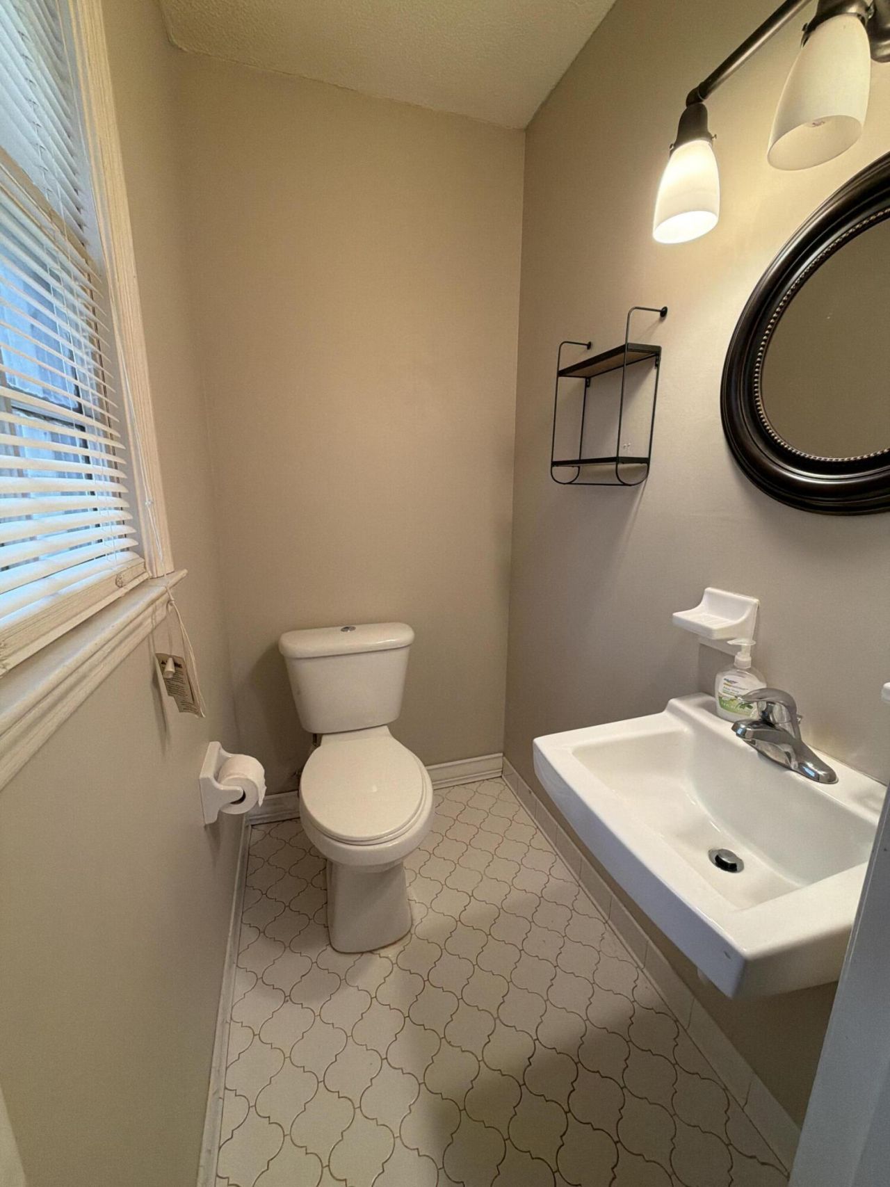 4503 Kindlewood Drive Photo 11