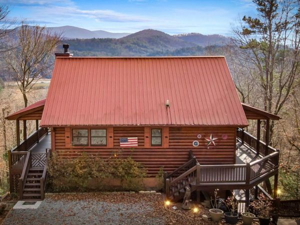 297 Tall Timber Mountain Road, Blue Ridge, GA 30513
