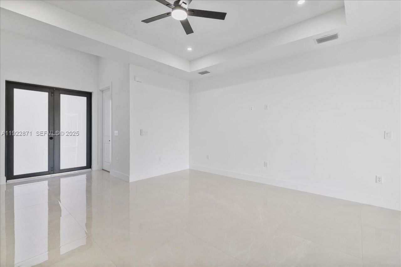 4207 28 St Sw, Lehigh Acres, FL 33976 Photo