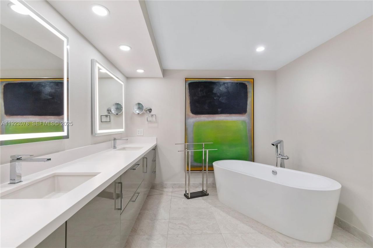 488 NE 18th St, Unit 5012, Miami, FL 33132 Photo