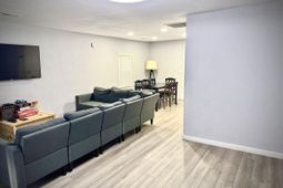 4319 Davison Road photo 4