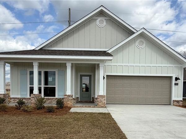 7652 Anglebrook Road N, Mobile, AL 36695