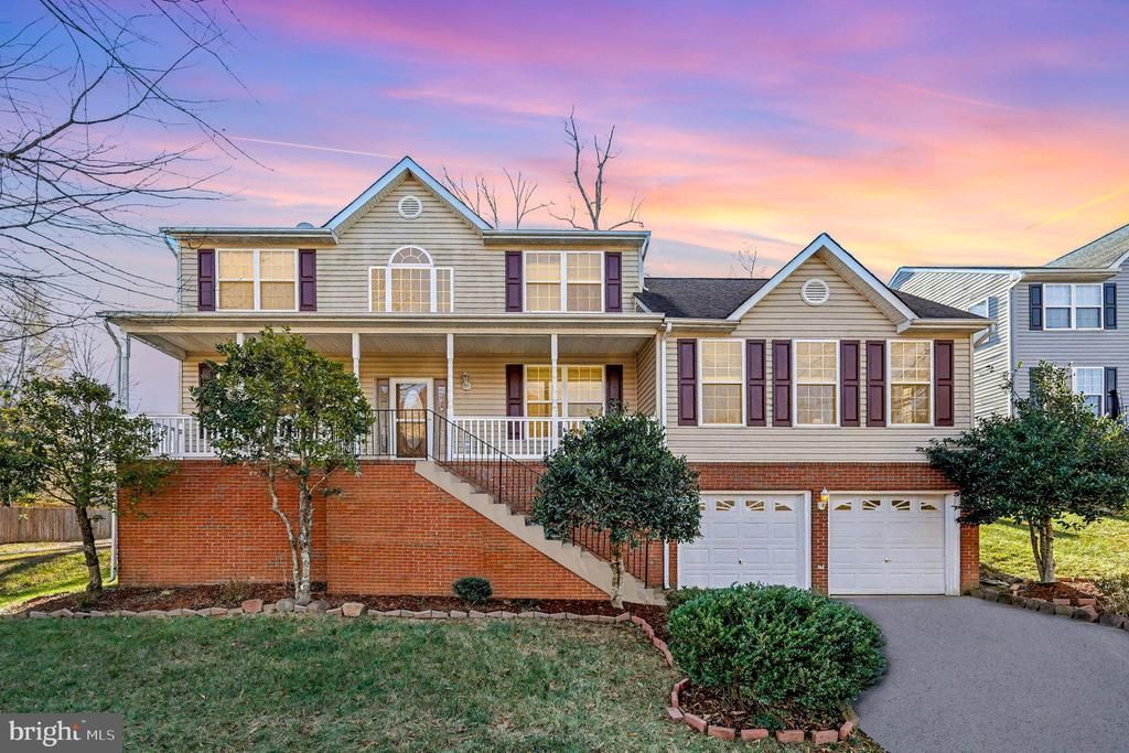 51 Woodleigh Lane, Stafford, VA 22556 Main Photo