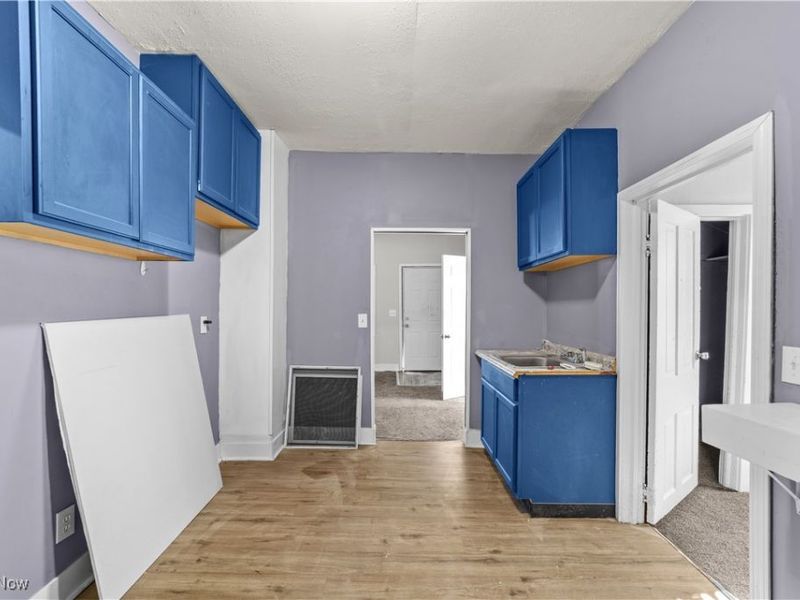 4412 E 156th Street, Cleveland, OH 44128 Photo 28