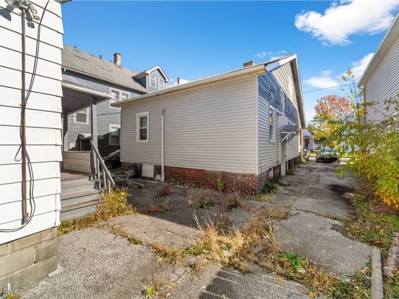 4412 E 156th Street, Cleveland, OH 44128 Photo 36
