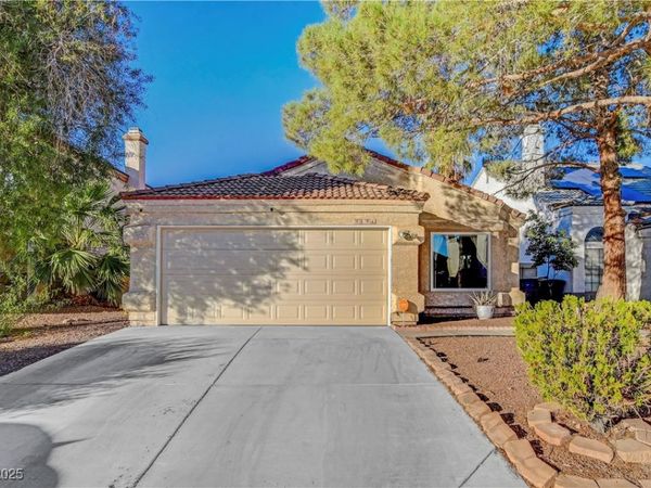 6604 Chardonay Way, Las Vegas, NV 89108