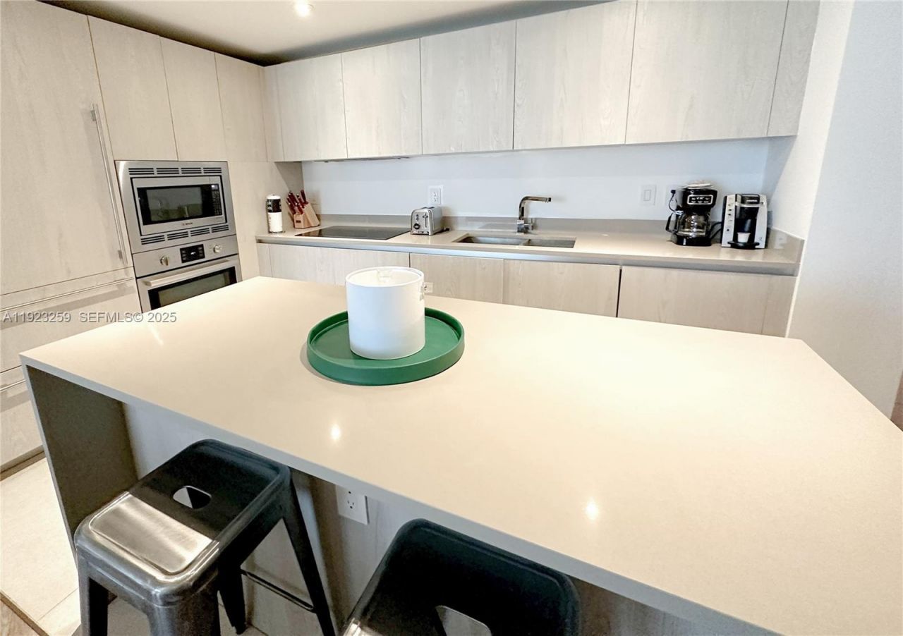 4111 S Ocean Dr, Unit 2306, Hollywood, FL 33019 Photo