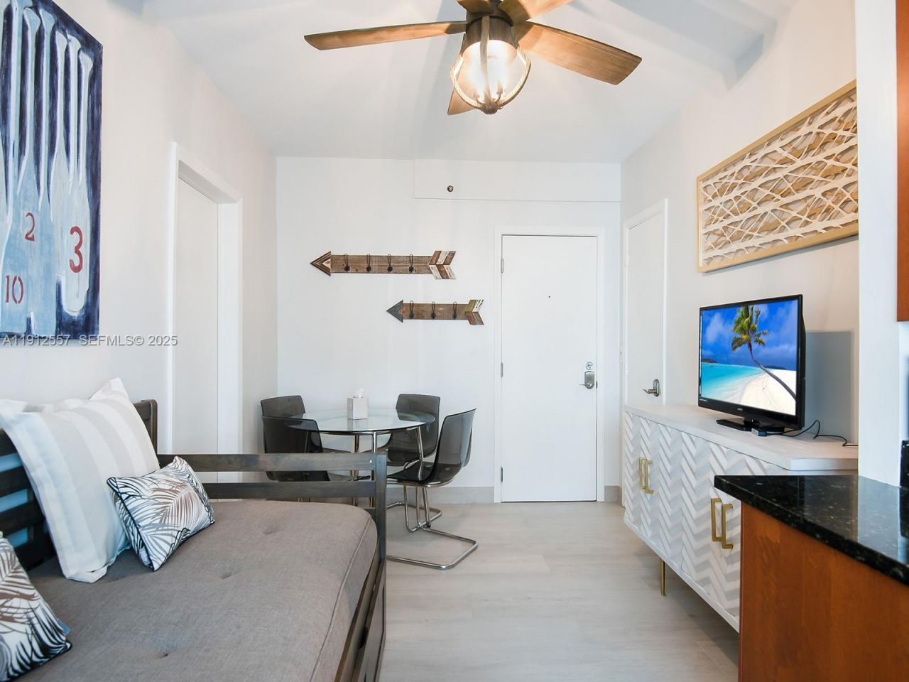 335 Ocean Dr, Unit 328, Miami Beach, FL 33139 Photo