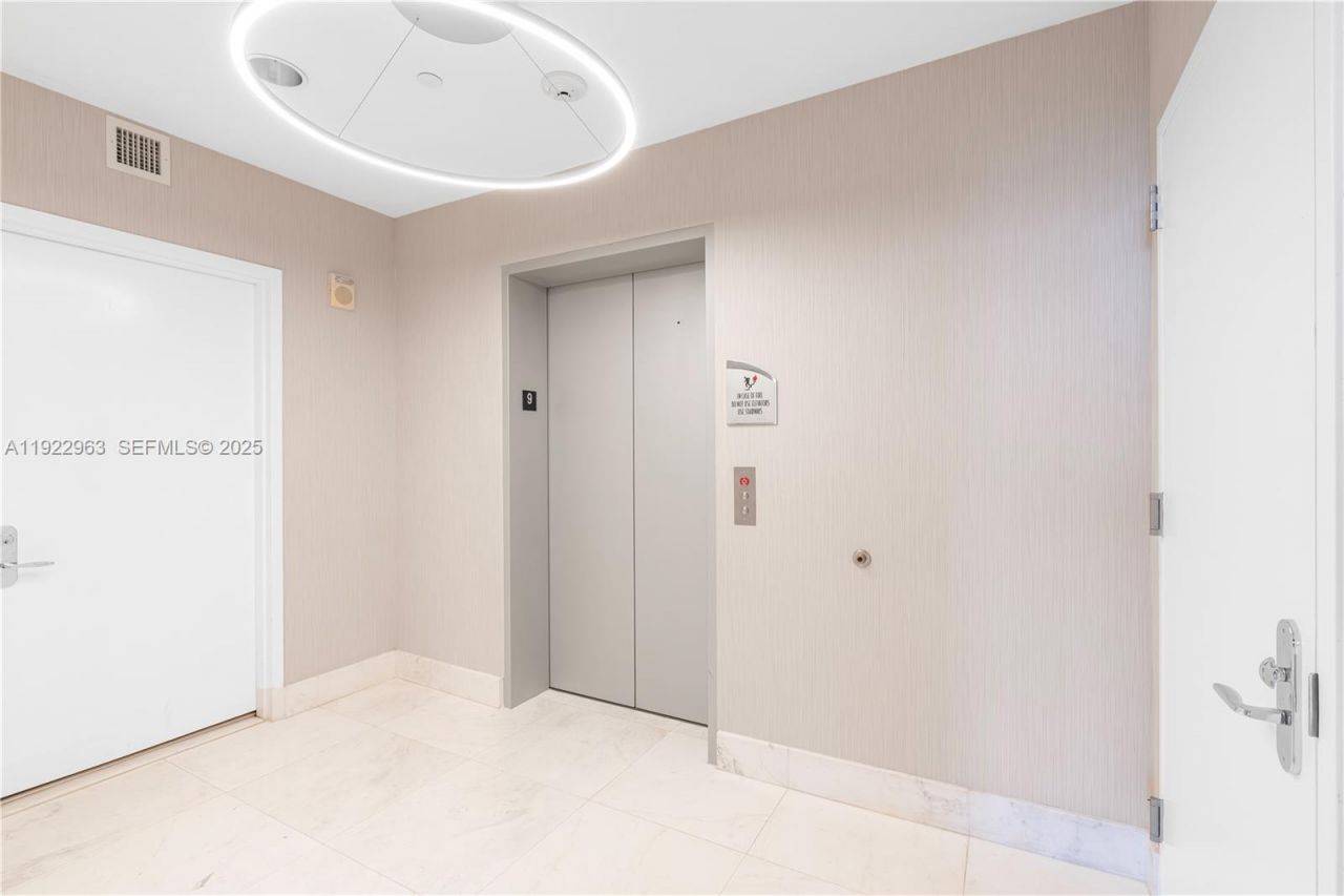 17121 Collins Ave, Unit 903, Sunny Isles Beach, FL 33160 Photo