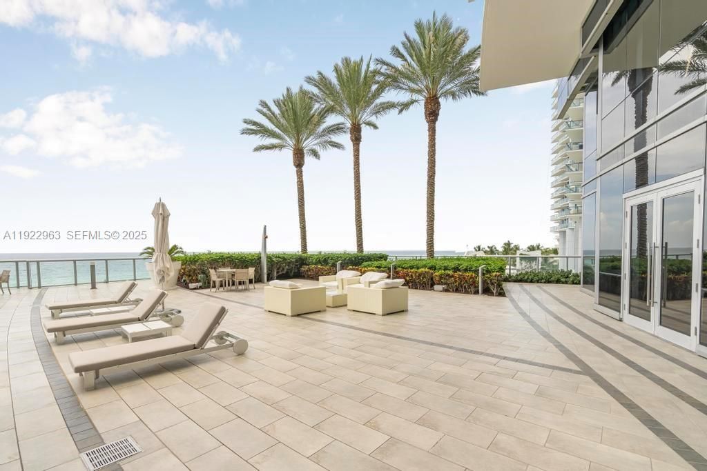 17121 Collins Ave, Unit 903, Sunny Isles Beach, FL 33160 Photo
