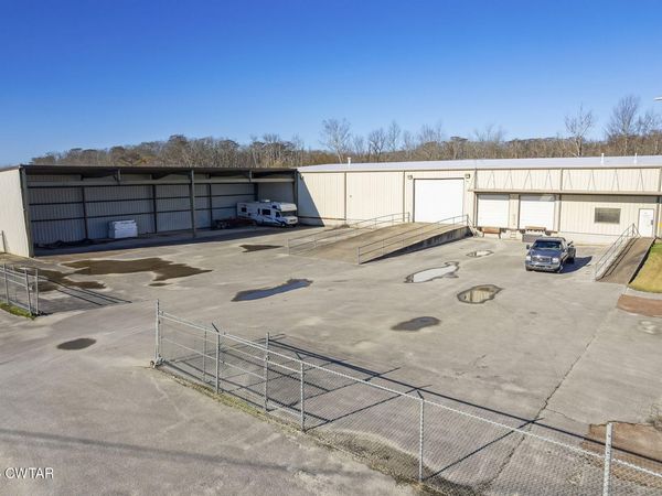 75 United Drive, Jackson, TN 38305