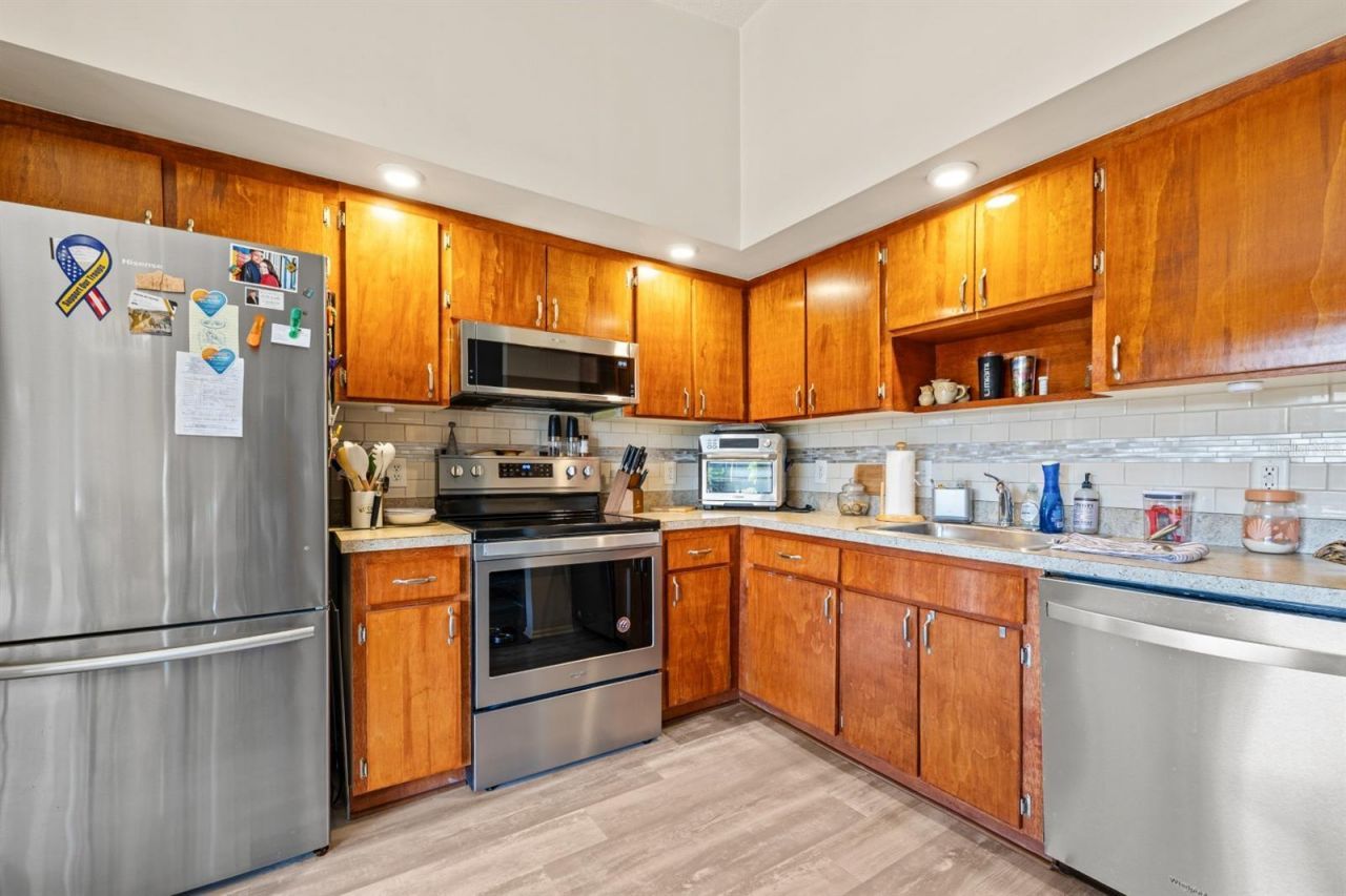 9979 88th Way, Seminole, FL 33777 Photo