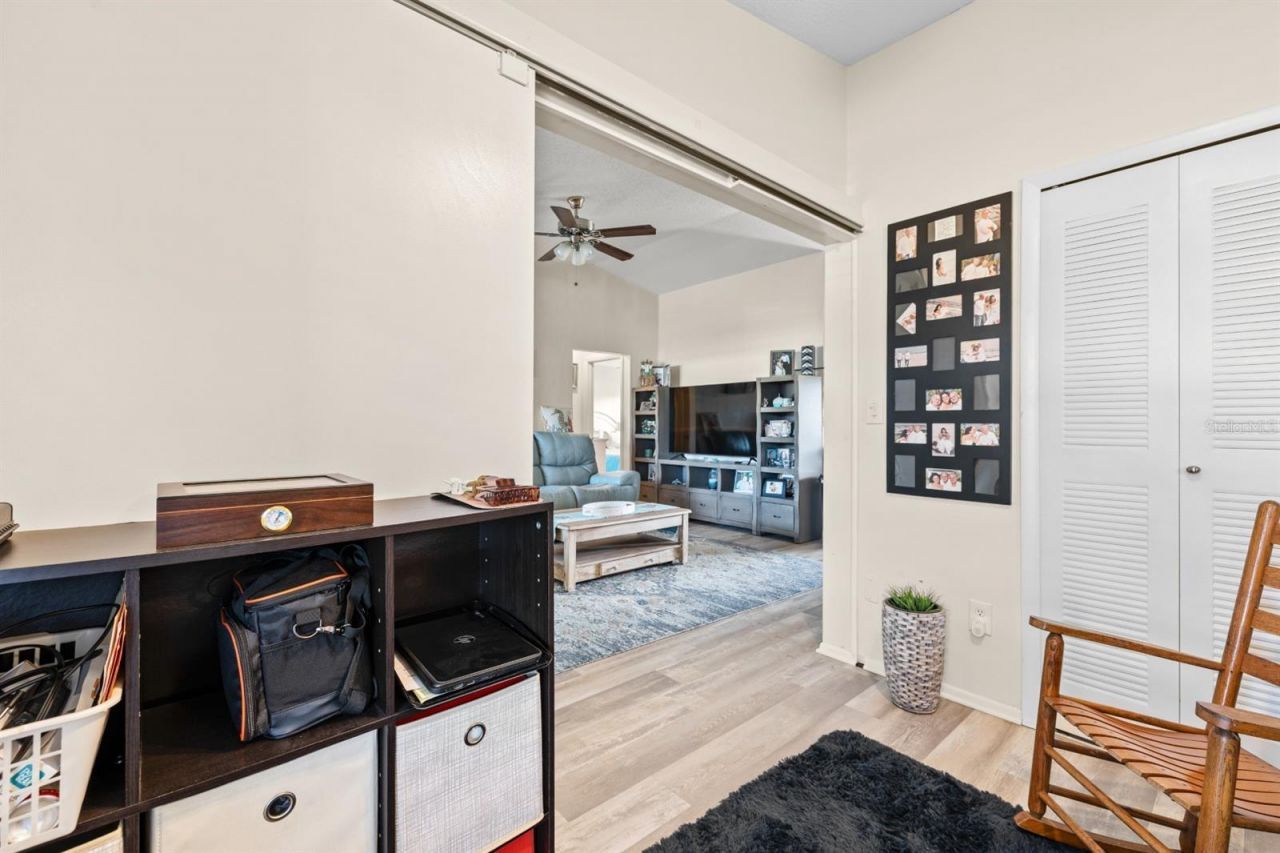 9979 88th Way, Seminole, FL 33777 Photo