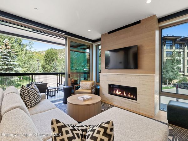 130 Wood Road, Unit Assay Hill 264 - Cir, Snowmass Village, CO 81615