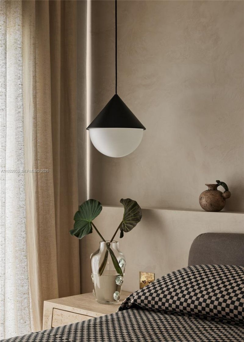 1315 Lenox Ave, Miami Beach, FL 33139 Photo