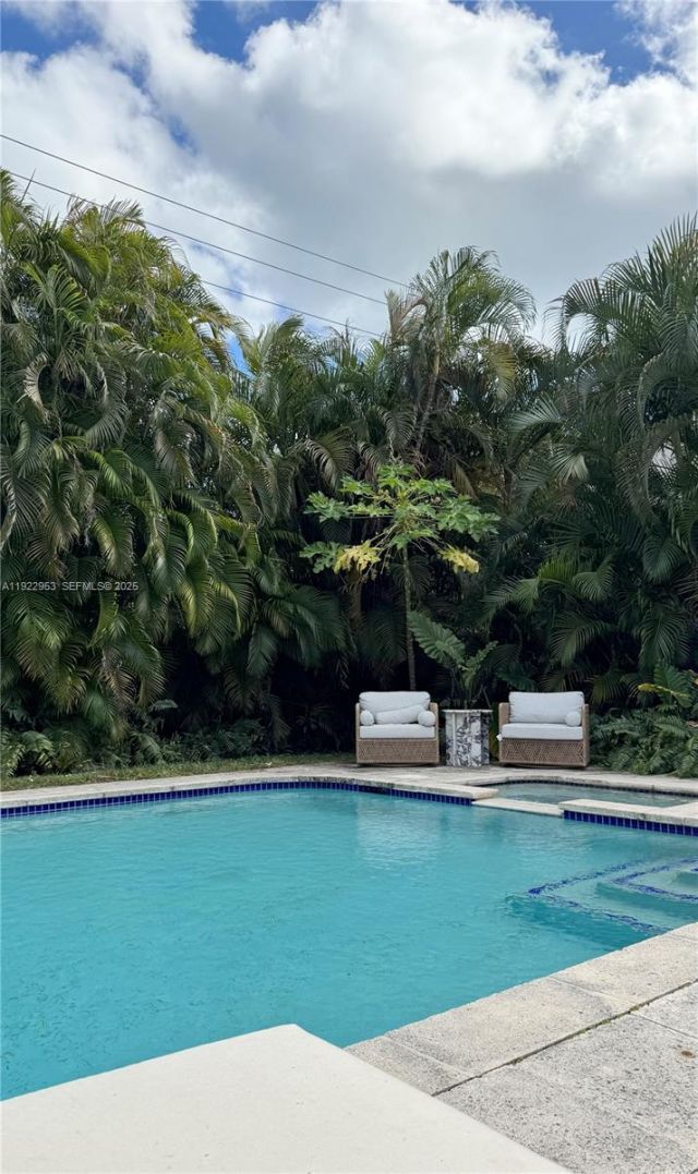 1315 Lenox Ave, Miami Beach, FL 33139 Photo