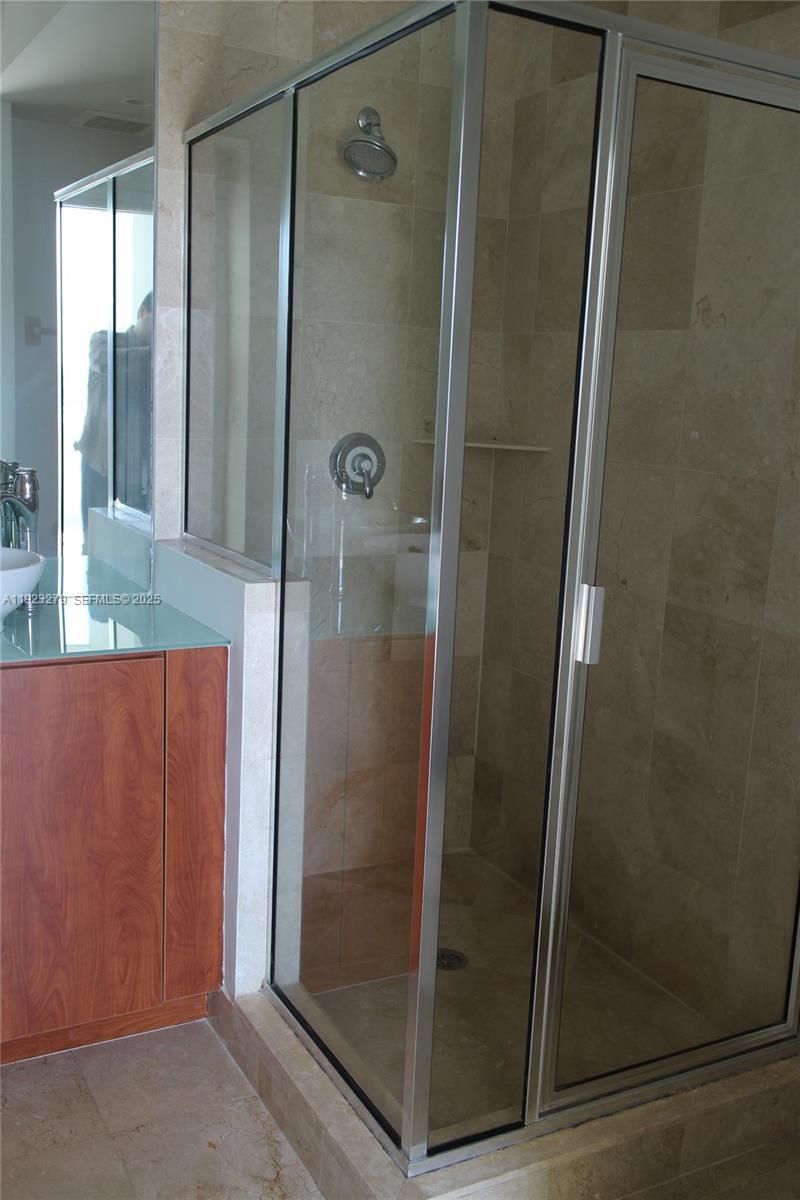 315 NE 3rd Ave, Unit 2005, Fort Lauderdale, FL 33301 Photo