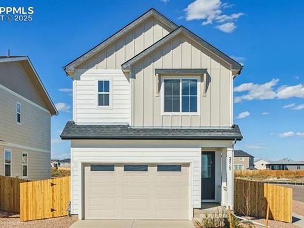 2515 Milano Way, Pueblo, CO 81001