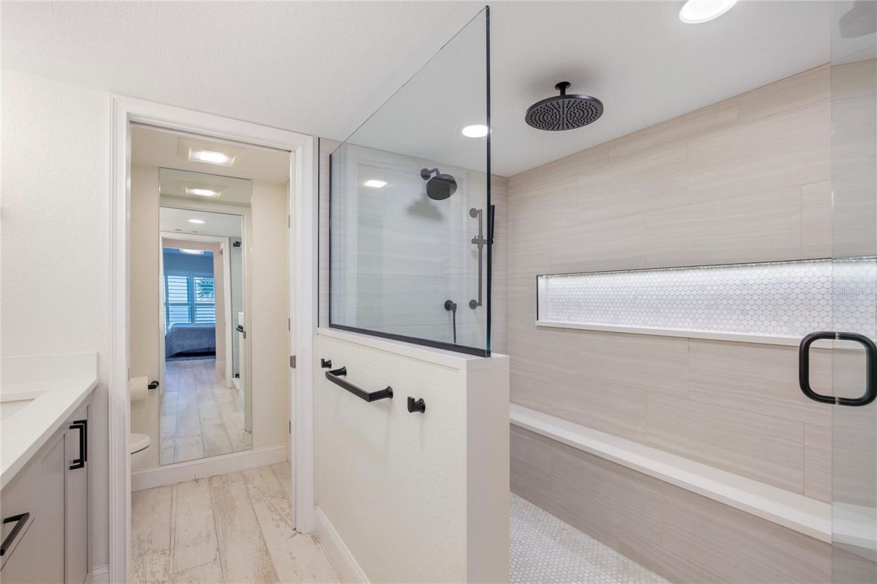 2900 Gulf Boulevard, Unit 202, Belleair Beach, FL 33786 Photo