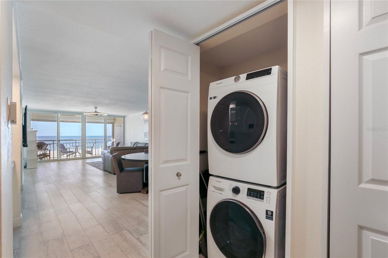 2900 Gulf Boulevard, Unit 202, Belleair Beach, FL 33786 Photo