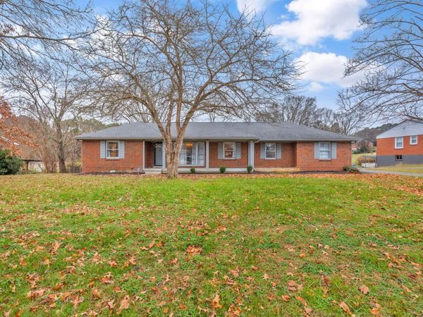 124 N Laurel Cir, Columbia, TN 38401