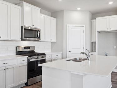 9810 Upper 89th Street S, Cottage Grove, MN 55016