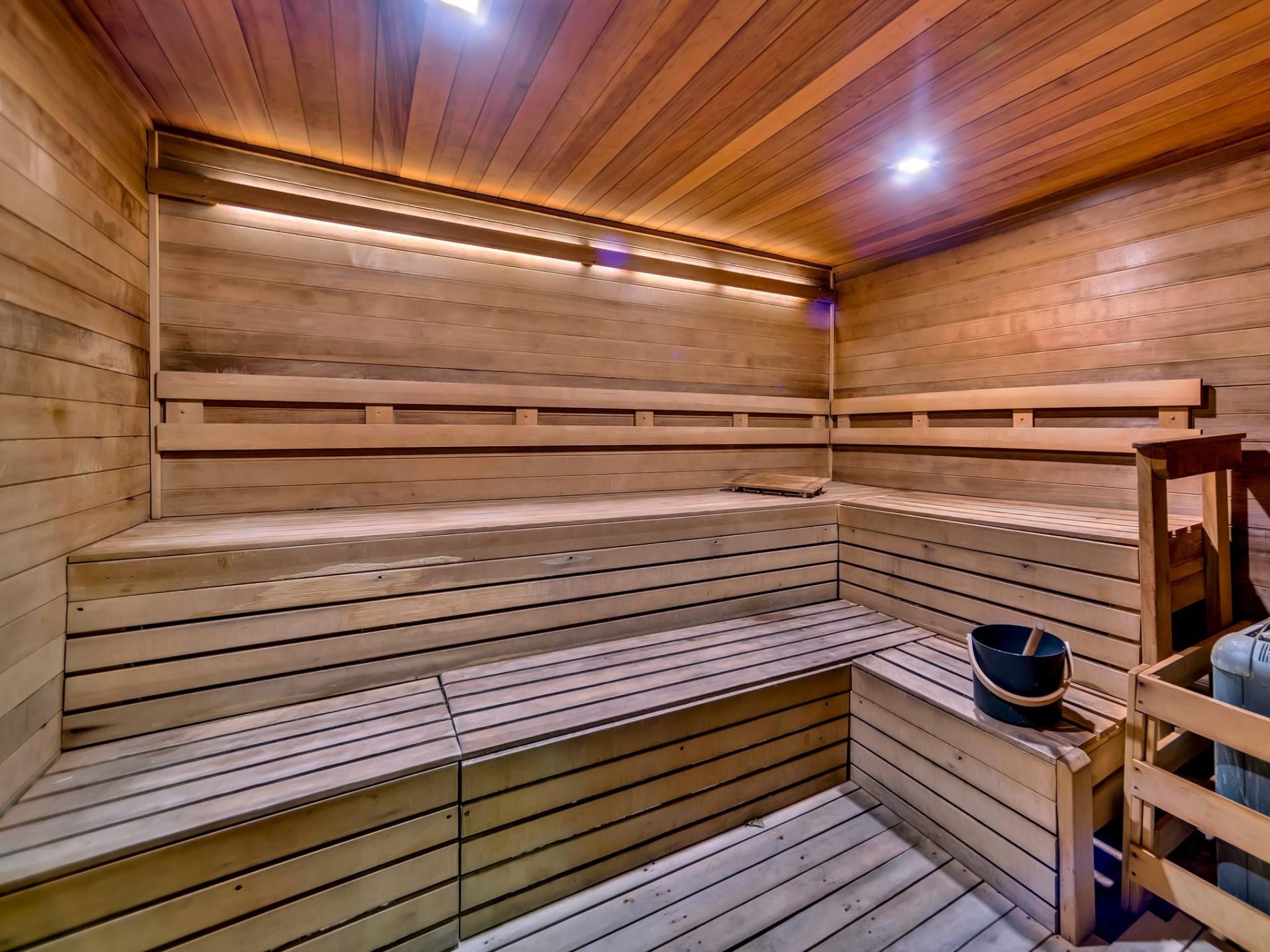 2301 S Ocean Drive, Unit 1505, Hollywood, FL 33019 Photo