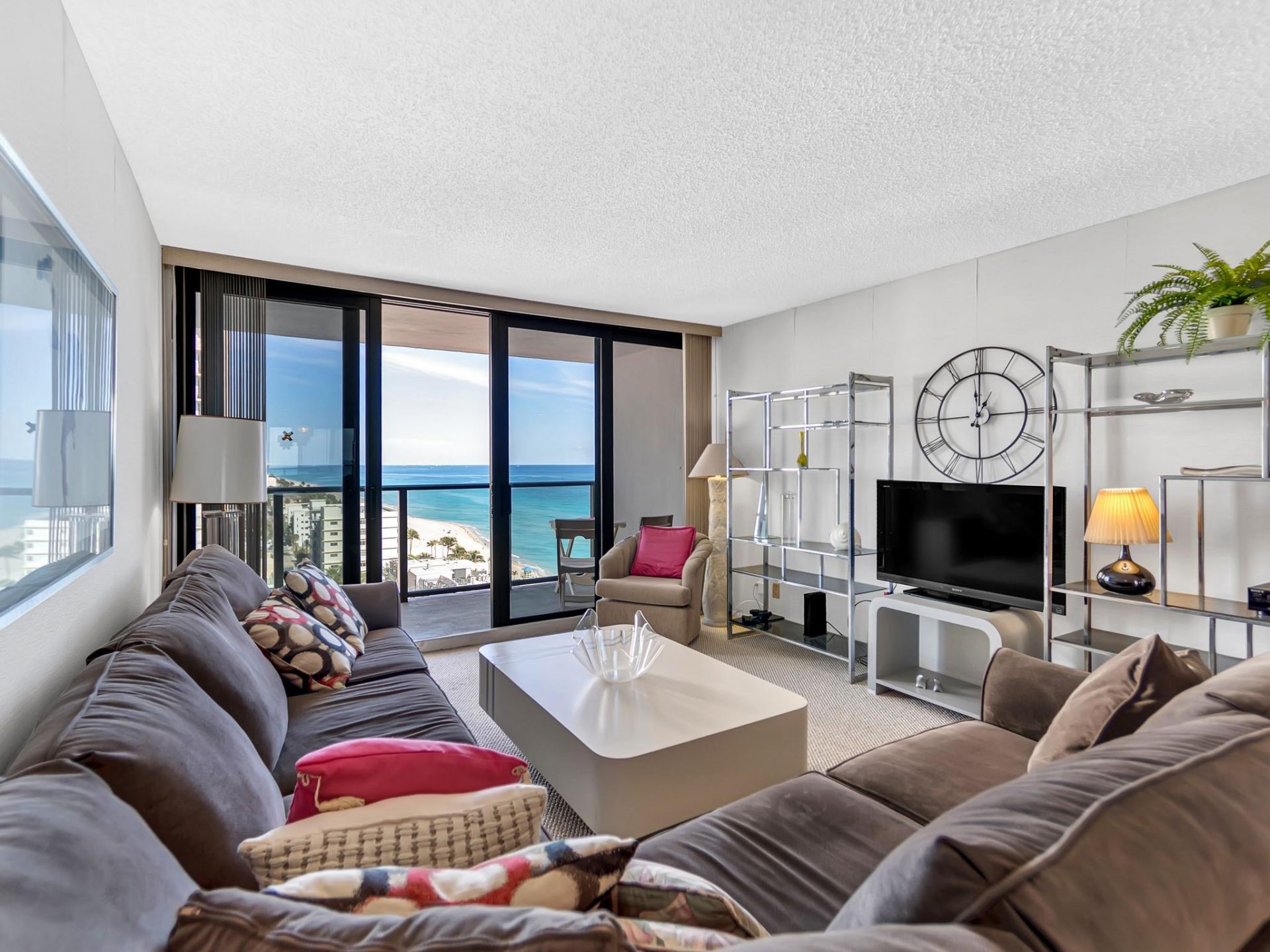 2301 S Ocean Drive, Unit 1505, Hollywood, FL 33019 Photo