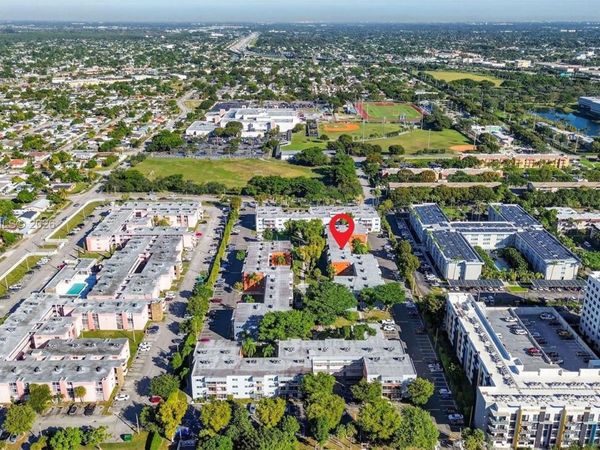 11309 SW 200th St, Unit 209-C, Miami, FL 33157