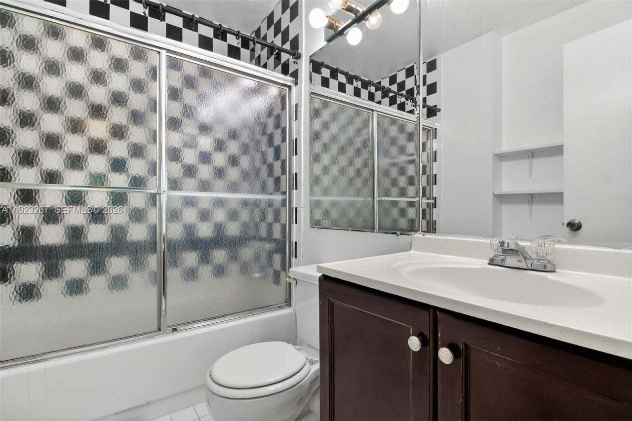 11309 SW 200th St, Unit 209-C, Miami, FL 33157 Photo