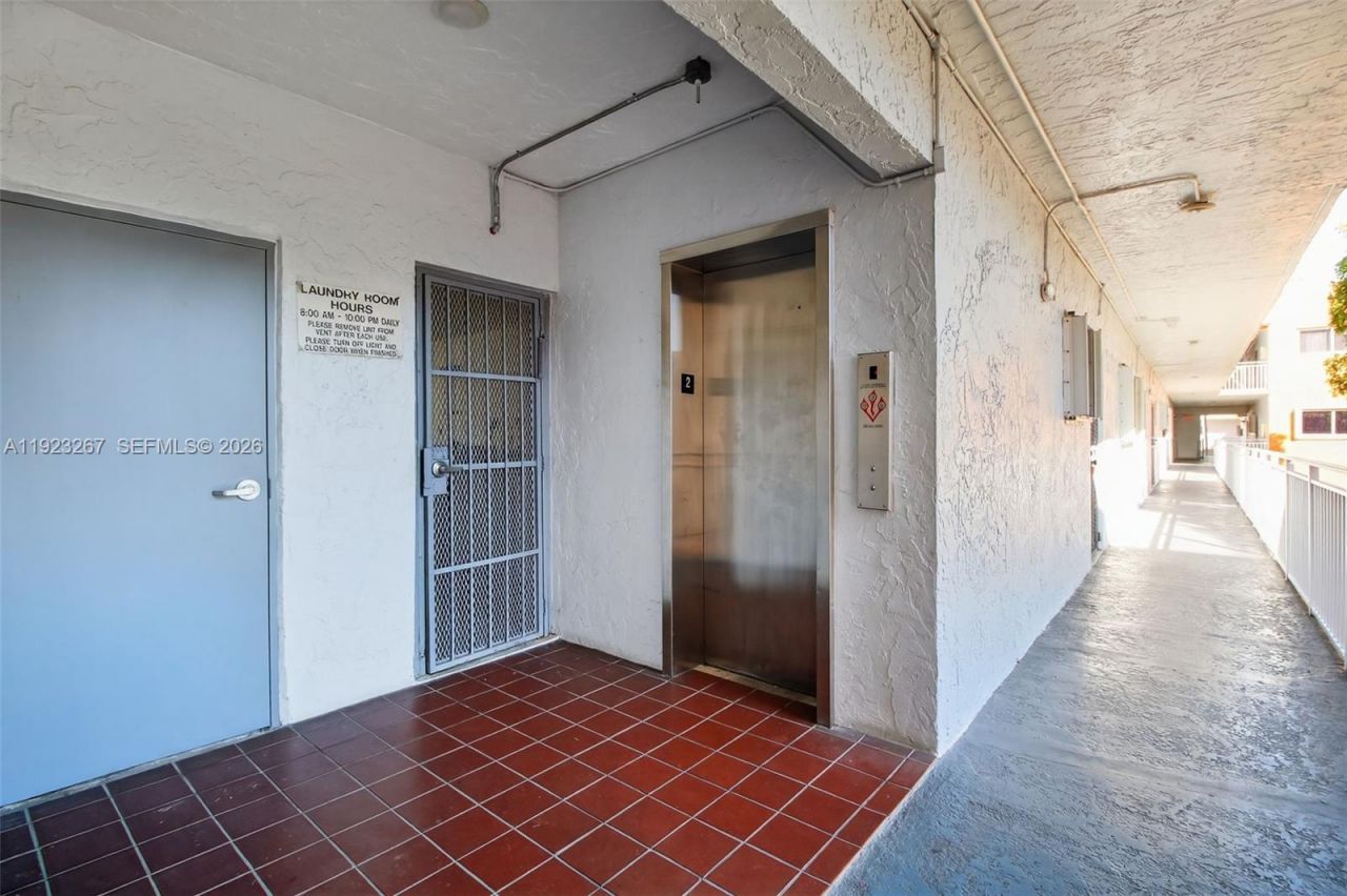 11309 SW 200th St, Unit 209-C, Miami, FL 33157 Photo