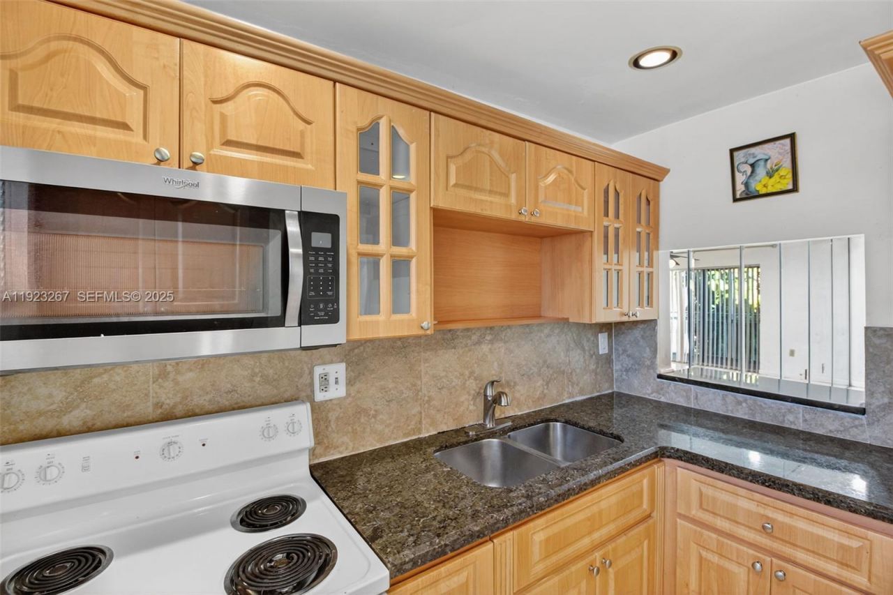 11309 SW 200th St, Unit 209-C, Miami, FL 33157 Photo