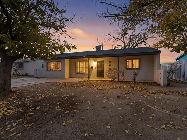 605 Ortiz Drive SE, Albuquerque, NM 87108