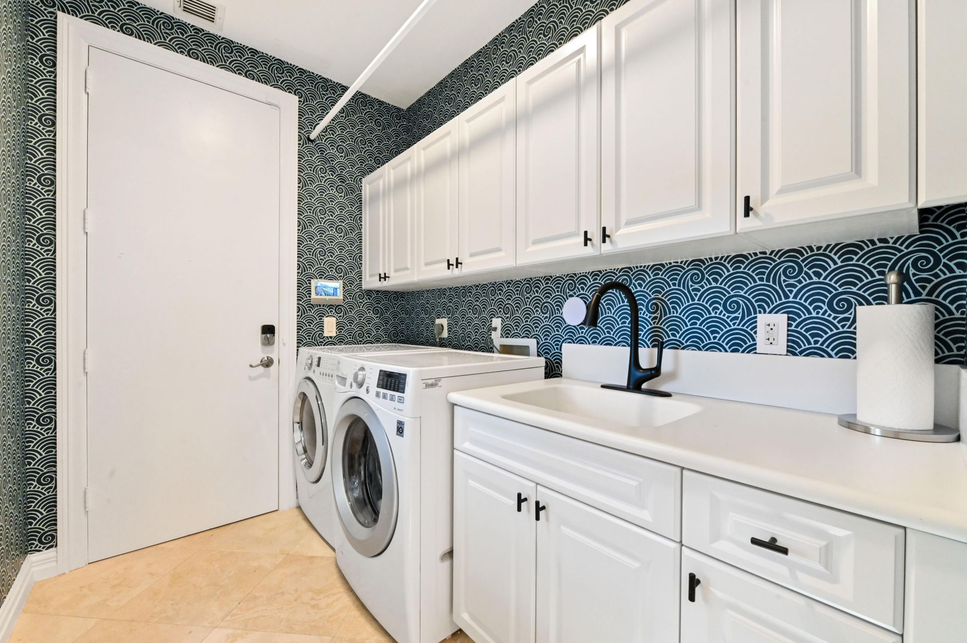 200 N Lake Drive, Lantana, FL 33462 Photo