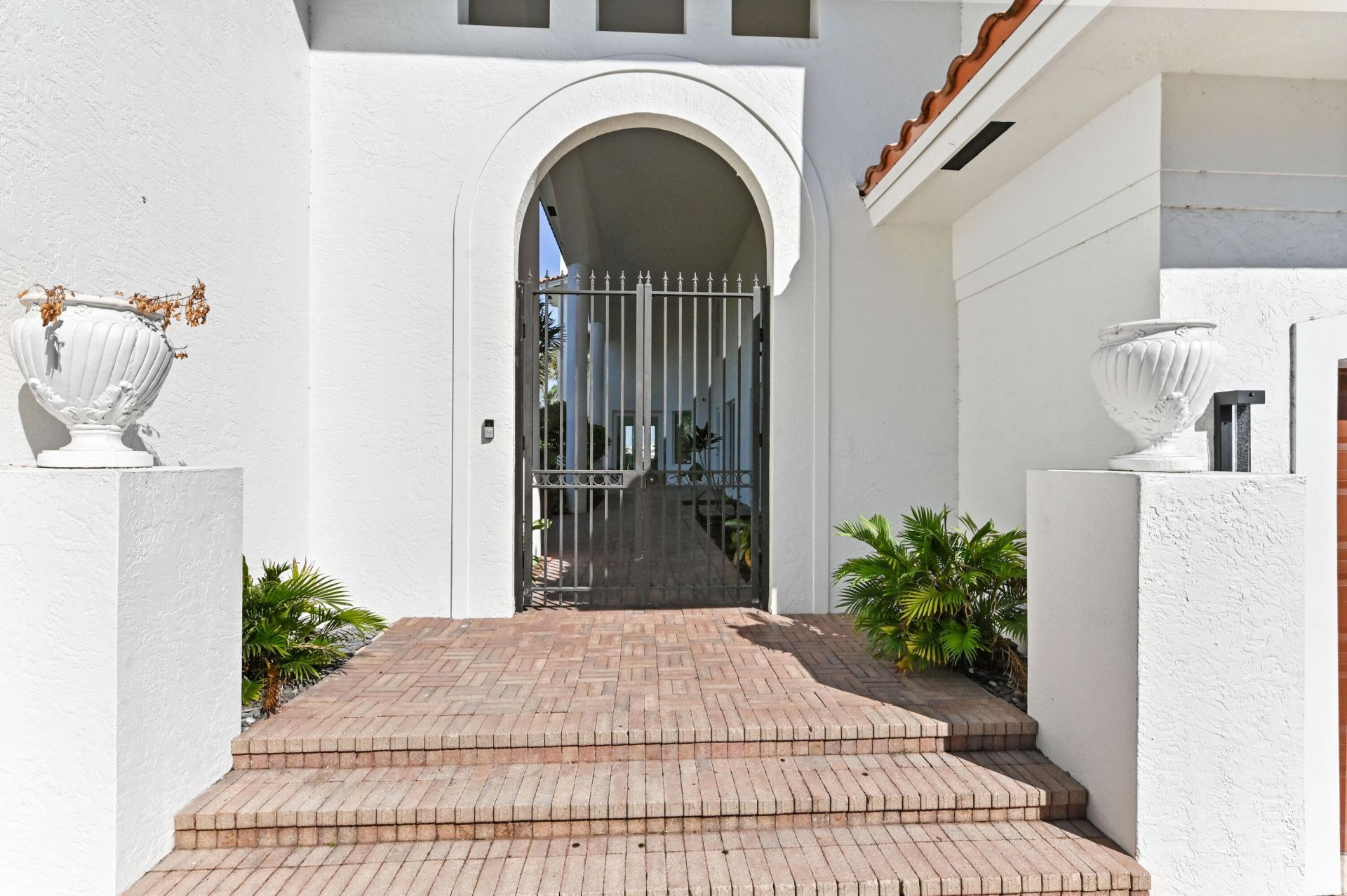 200 N Lake Drive, Lantana, FL 33462 Photo