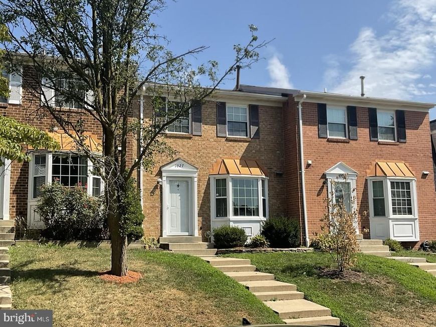 1027 Travis Lane, Gaithersburg, MD 20879 Main Photo