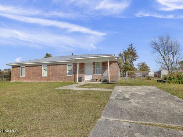 1113 E Stewart Circle, Wilmington, NC 28405