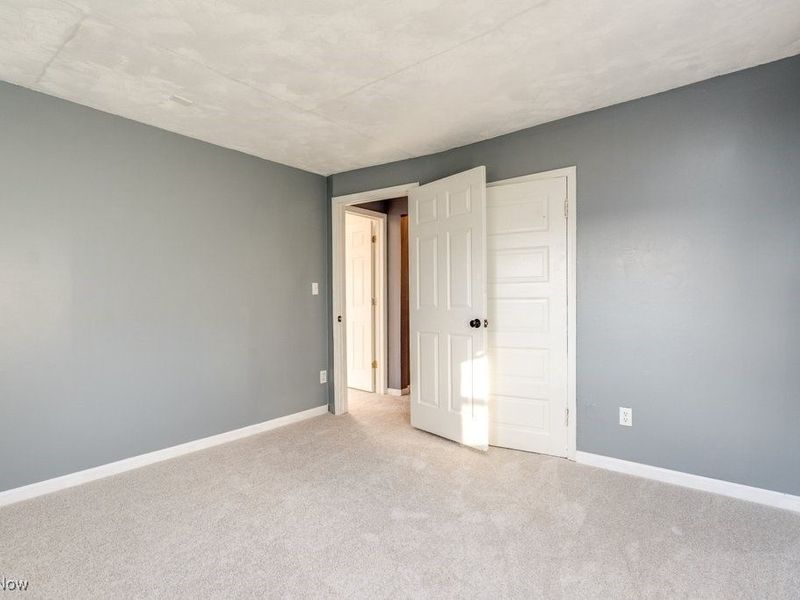230 W 39th Street, Lorain, OH 44052 Photo 17